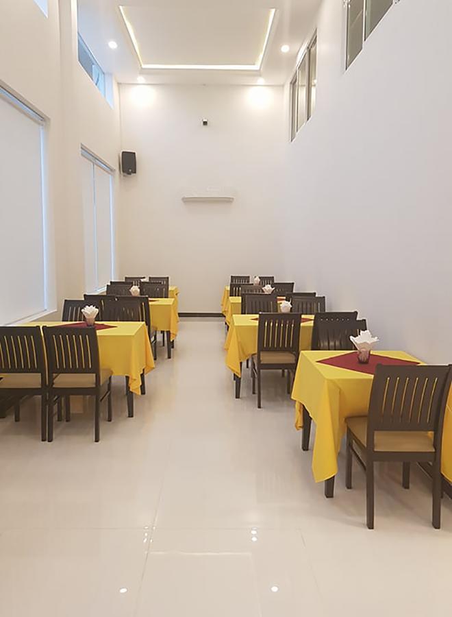 Apple Hotel Two Phnom Penh Exterior foto